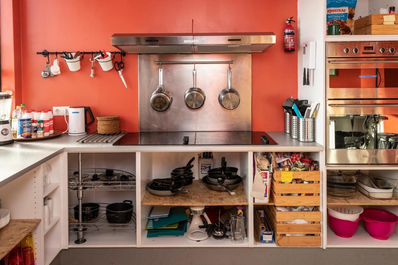 Vibrant Iceland Hostel Hafnarfjörður Екстериор снимка